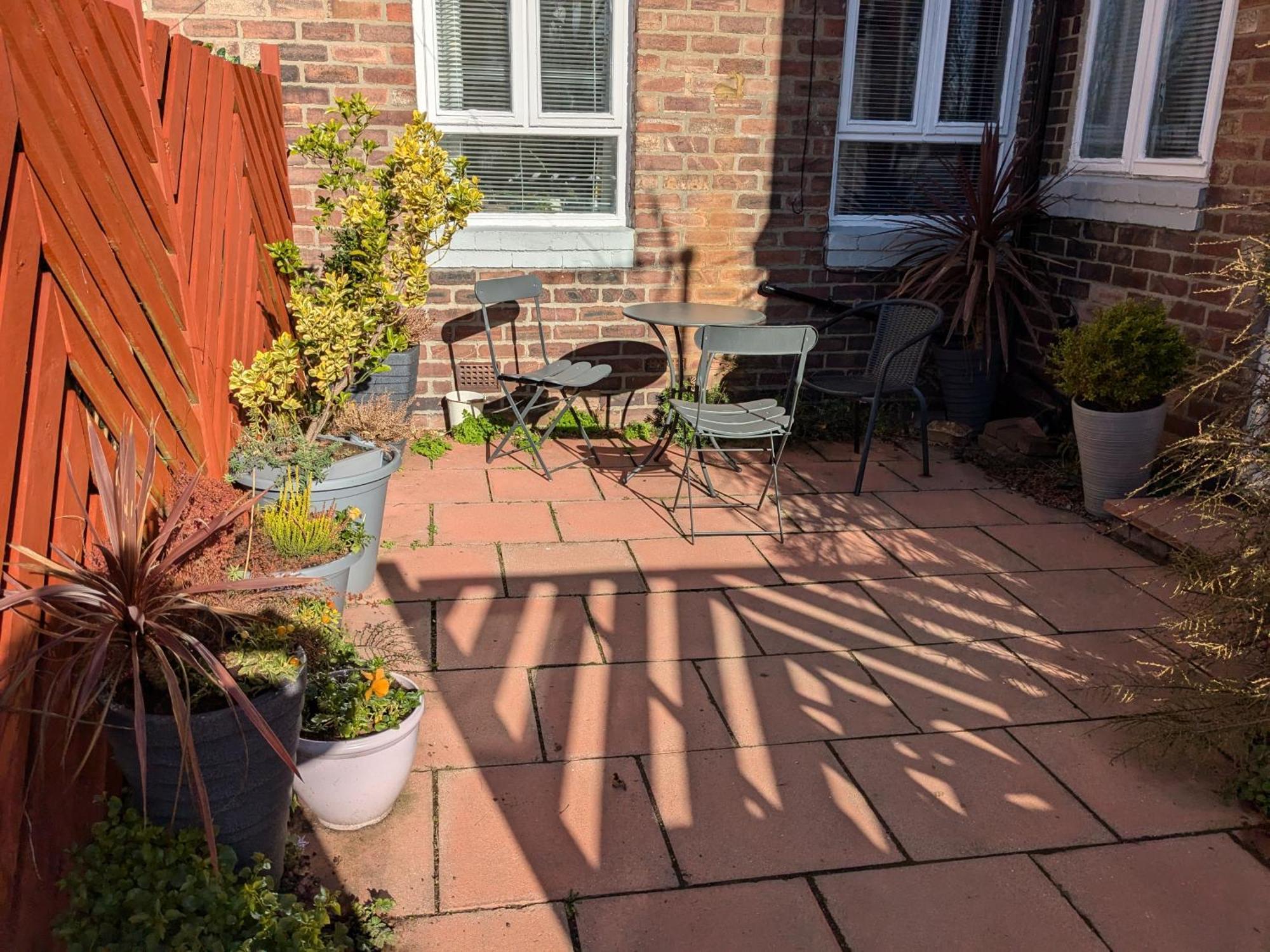 Apartment With Outside Patio And Car Space Durham Dış mekan fotoğraf